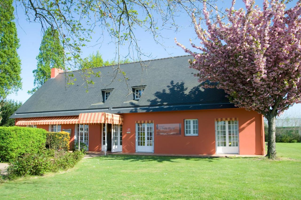 Hotel La Belle Etoile Thouaré-sur-Loire Exterior foto